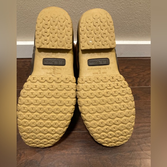 Women’s Bean Boots - Picture 6 of 6